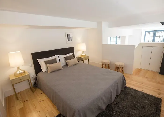 Апартаменти Flh Santa Catarina Modern Place